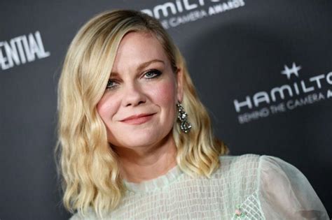 naked kirsten dunst|Kirsten Dunst Was Overwhelmed by Nude Scene Cut from Marie。